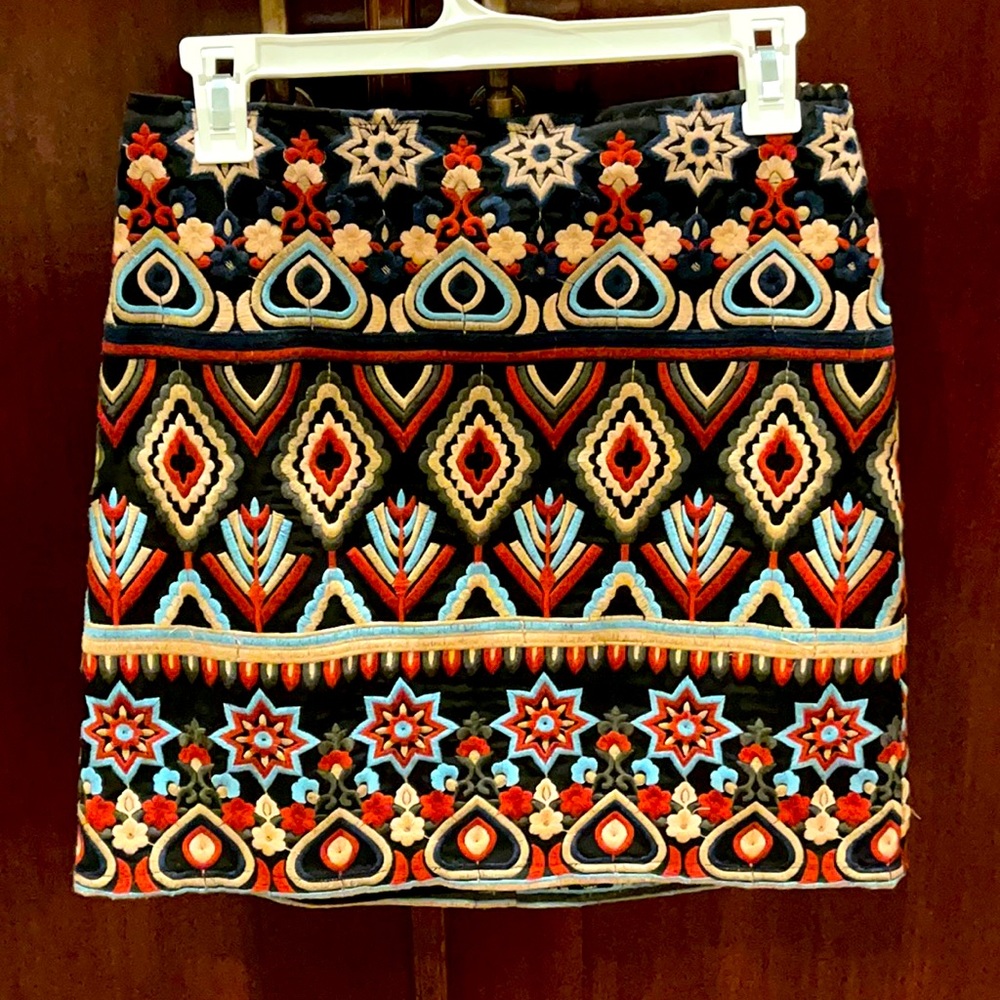 Boutique embroidered skirt - Brand: Ellison, Size Small